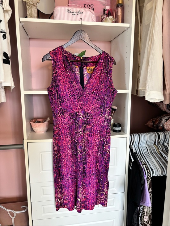 Tory Burch Dresses & Skirts - Tory Burch Pink Snake-Print V-Neck Sheath Dress